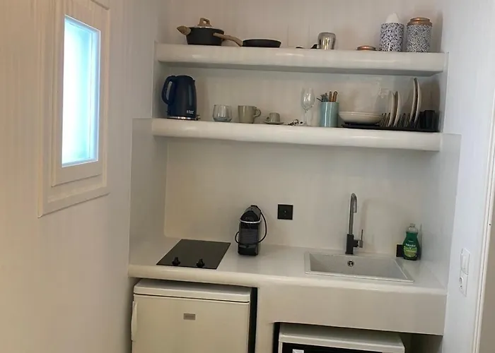 Alyki * Chrisopigi (Sifnos)